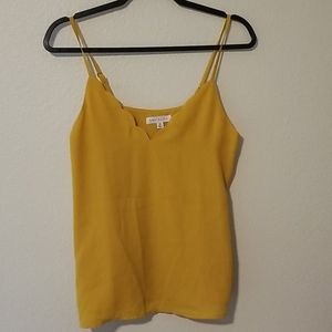 3/$25 Socialite Yellow tank NWOT